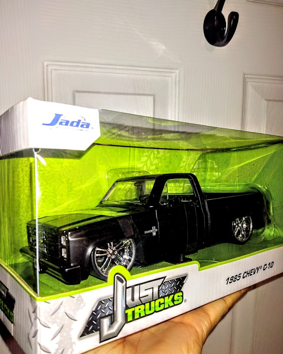 JadaToys 1/24 1985 シェビーC-10 1985 Chevrolet C-10 Pickup Truck Yellow with Brown (Rusted