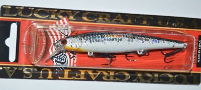 lucky craft slender pointer 112mr  4 3/8'' suspending jerkbait crack black