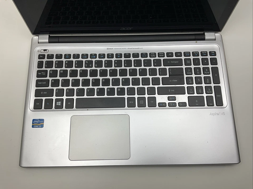 Portátil Acer Aspire V5-571-6806 intel-i3-2377 1,5 GHz 500 GB HDD Win10 ROTO Foto 2 de 4