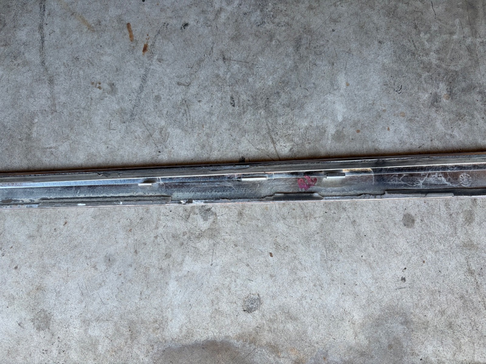 Bentley Continental GT 2011-2018 Right Door Chrome P/N 3W8853516K