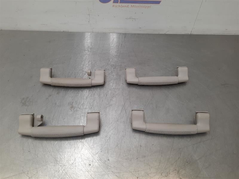 Maserati Quattroporte 2016-2016 Grab handle