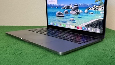 Apple MacBook Pro 13