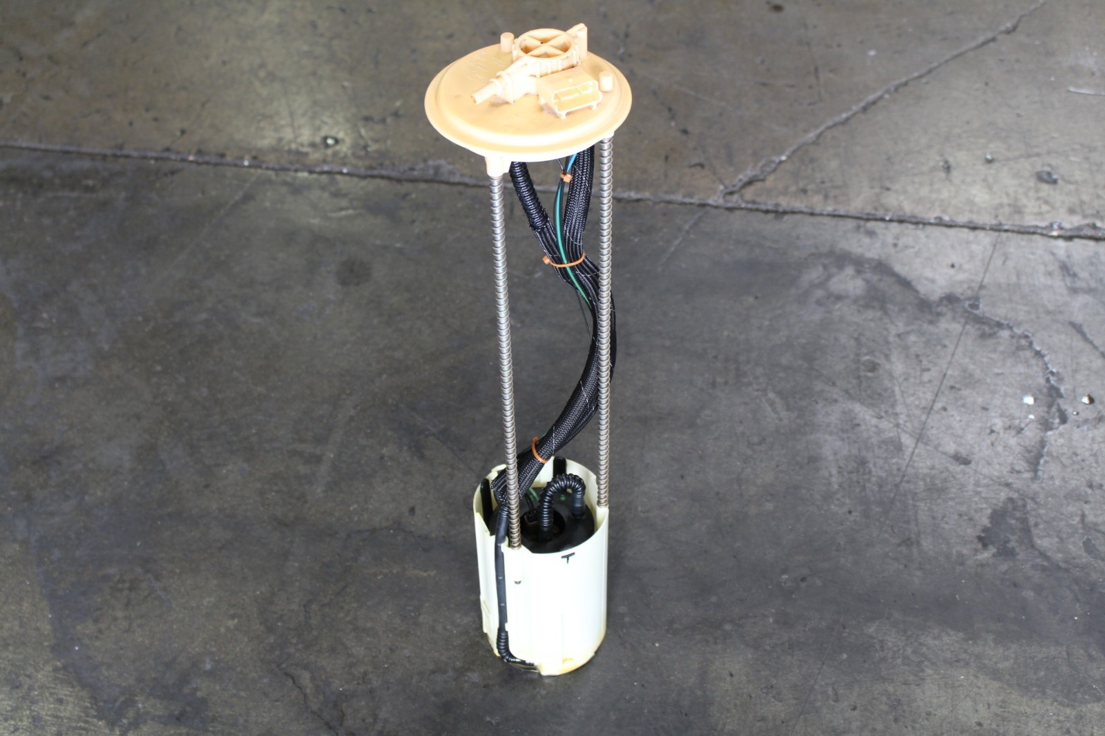 Ferrari 360 Spider Right Fuel pump P/N 239811
