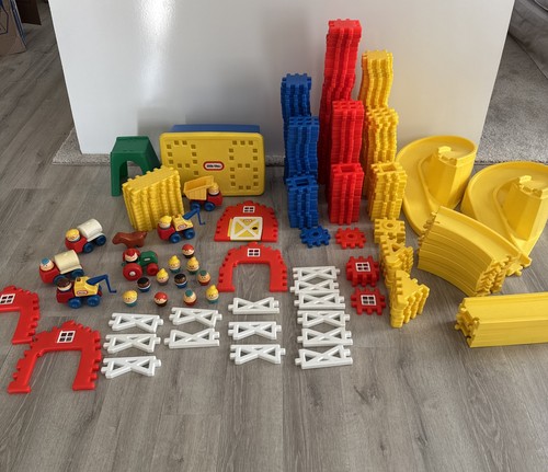 Vtg Little Tikes Farm House Racetrack Large Lot Figures Accessories Rare 80s