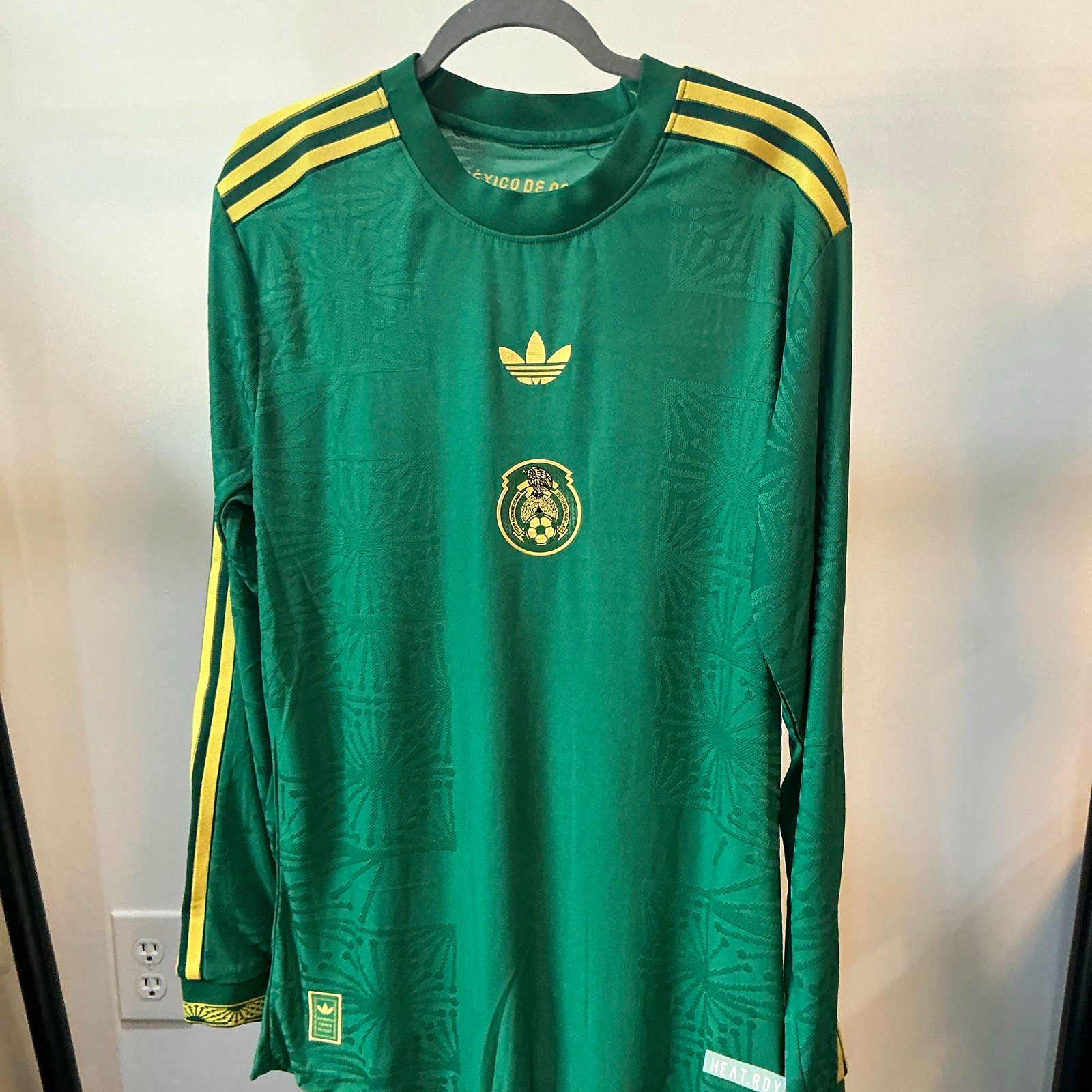 adidas Mexico National Team Soccer Jersey Shirt Long Sleeve Green/Gold