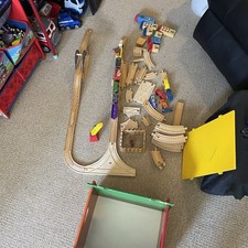 Huge LOT Vintage 1990s Thomas The Train Wooden Railway Tracks And Cars 86 Pieces