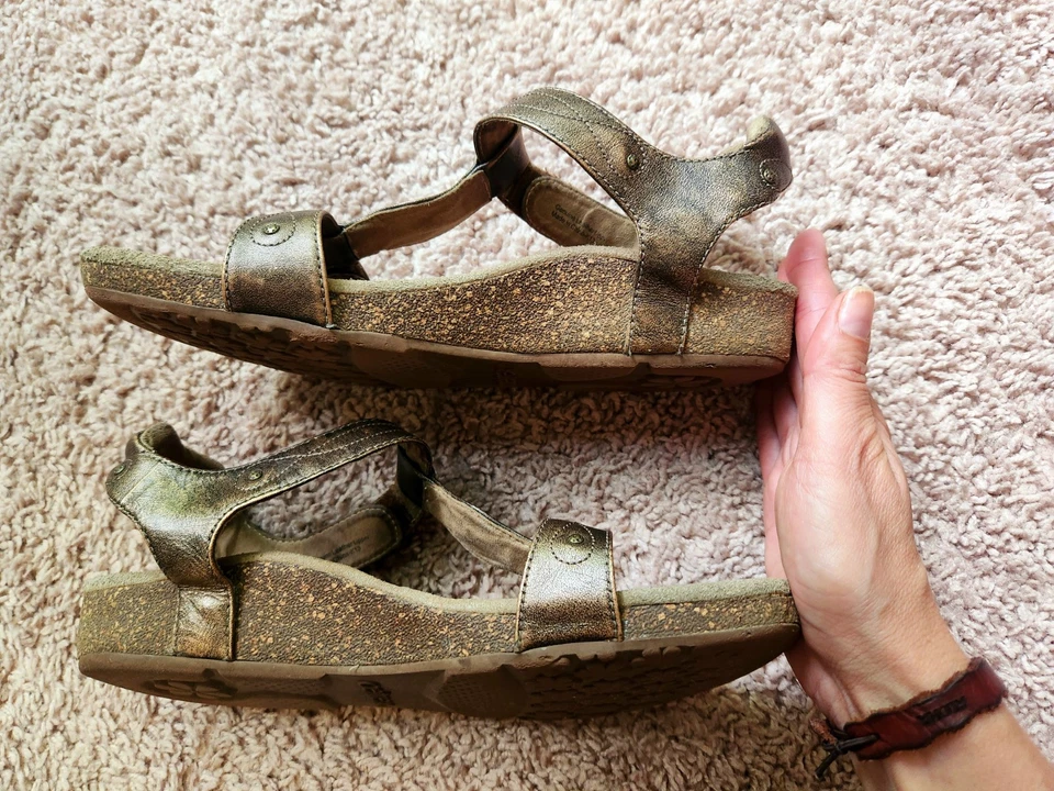 Aetrex Sandal, Lori Adjustable Strap, Comfort Footbed Beige- Pewter, Size 8 - Image 2 of 4