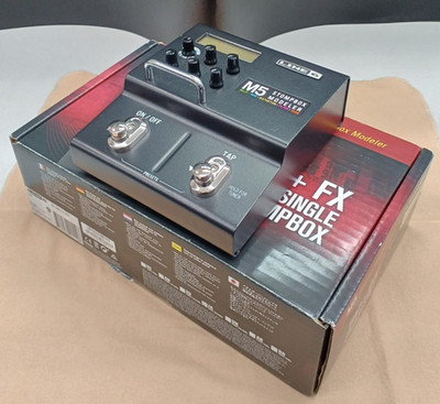 Line 6 M5 Stompbox Modeler Guitar Multi Effects Pedal with Box AC Adapter Manual