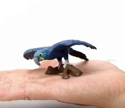 Hyacinth Macaw Bird Animal Toy PVC Action Figure Kids Toys Party Gifts