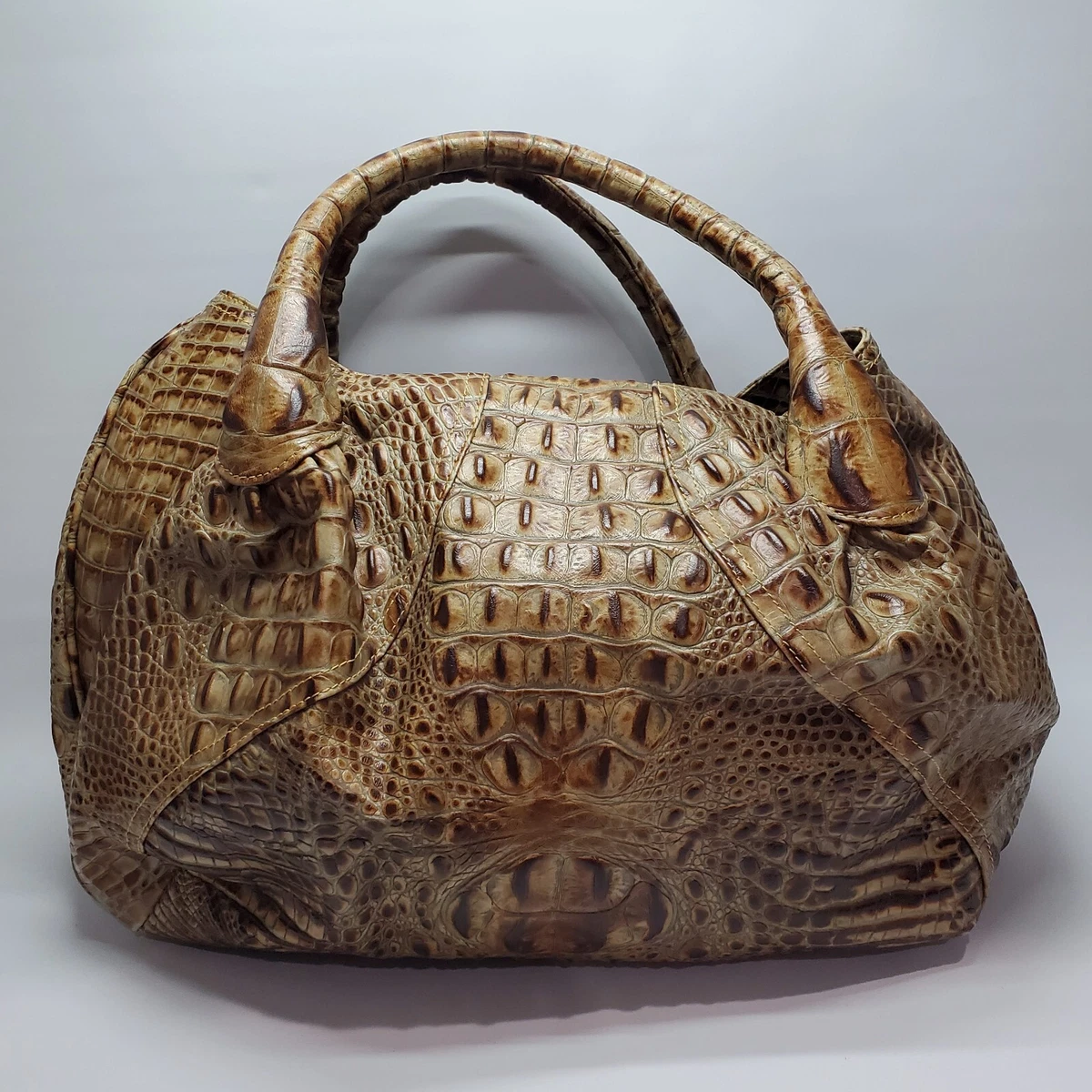 Fendi alligator spy bag sale