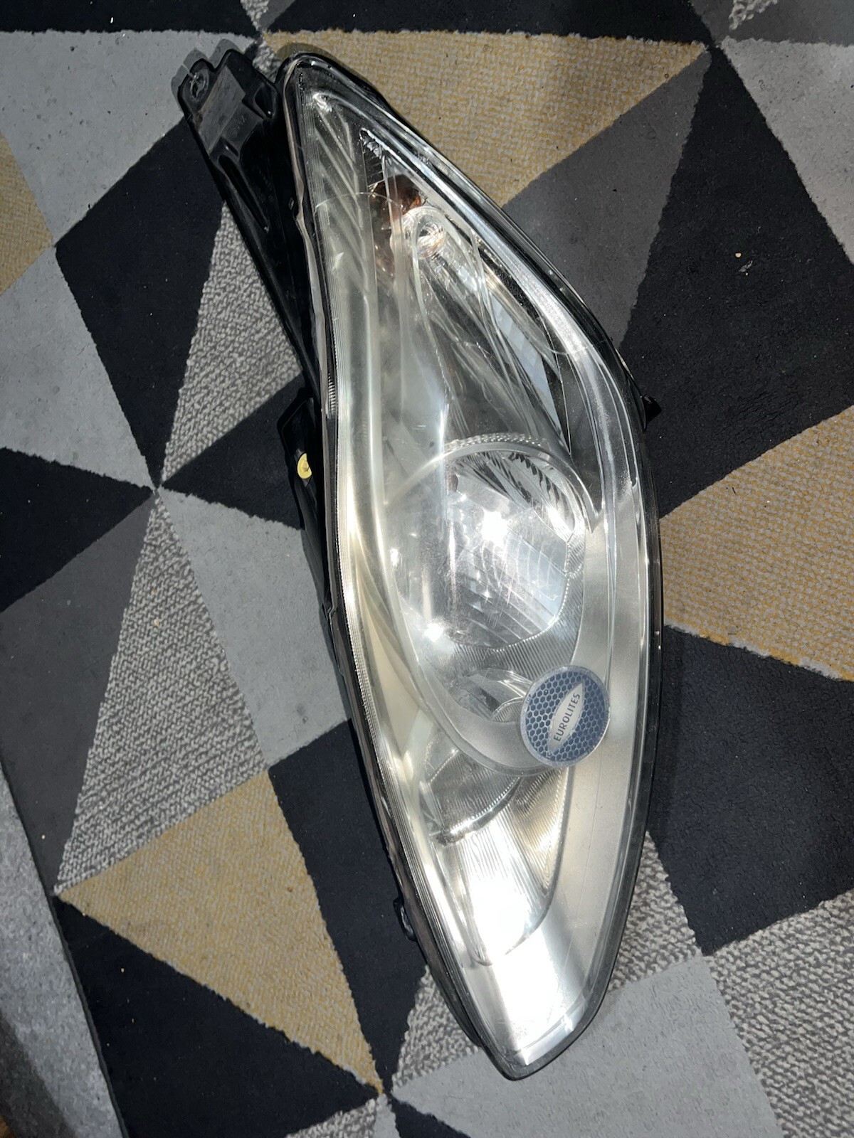 Foto 1 di 5