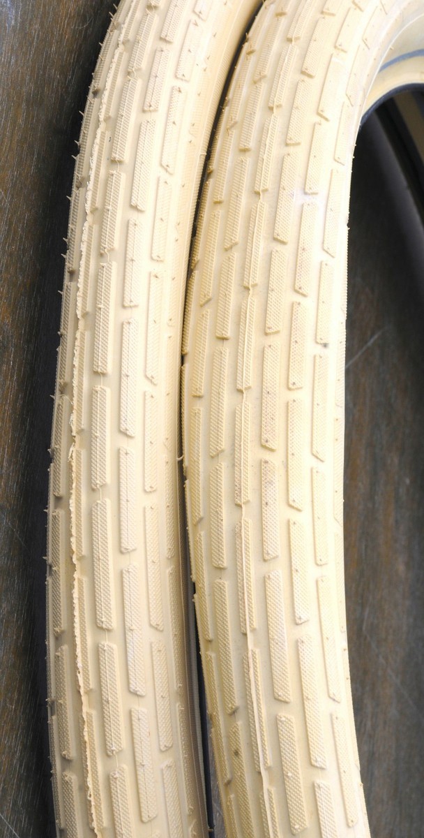 Produktbild von 26 ZOLL CREME GOODYEAR G3Pt BALLONREIFEN VINTAGE VORKRIEG SCHWINN TANK
