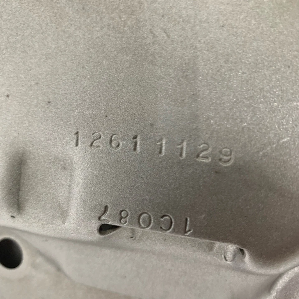 Deflector/deflector de aceite GM 2000-2019 4,8 L 5,3 L 6,0 L 6,2 L 12611129 Foto 3 de 3