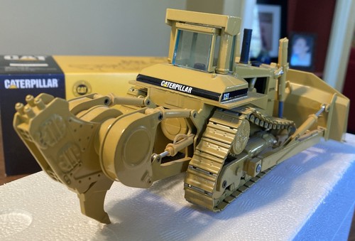 NEW! L.E. OF 5000 #2854 CAT D11N W/IMPACT RIPPER- YEE COLLECTION-SEE/READ ALL! - Picture 5 of 19