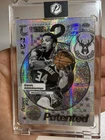 2025 Topps Chrome Giannis Antetokounmpo Base (RAW)
