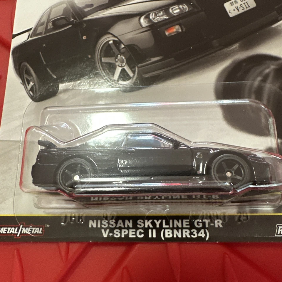 CHASE - Hot Wheels 2025 Timeless Icons - V-Spec II Nissan Skyline GT-R R34 - 0/5 Foto 2 de 4