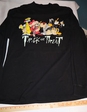 VTG Looney Tunes Trick or Treat shirt Halloween XL Black Glow in the Dark 90s