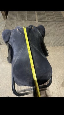 Wintec 2000 All Purpose English Saddle 16  Black