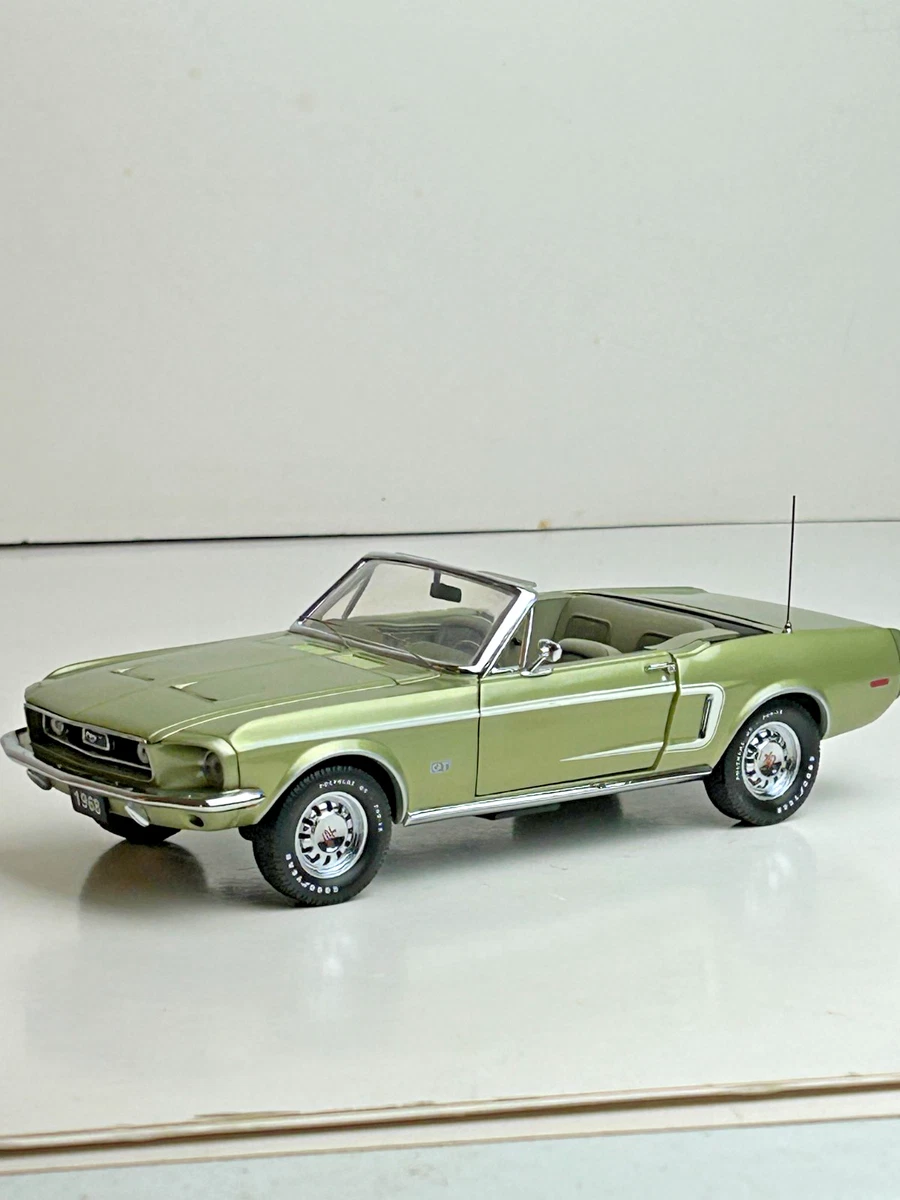 セール　Franklin Mint　1/48　塗装済み完成品　マスタング セール Franklin Mint 1/48 塗装済み完成品 マスタング Franklin Mint