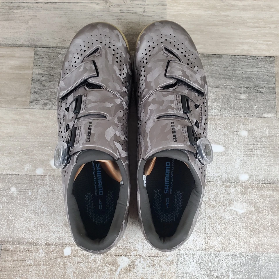 禧玛诺 SH RX600 F09 骑行鞋 9 码运动砂米色 2 螺栓运动鞋 — 第 4/4 张图片