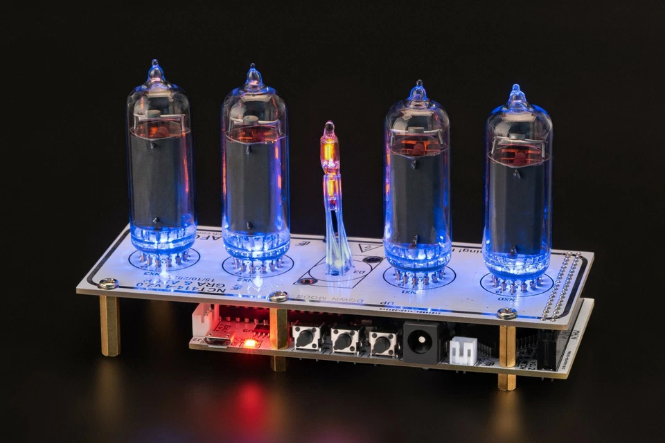 Reloj Nixie Tubes IN-14 con Columna y Enchufes 12/24H 4 Tubos PARCAS BLANCAS Foto 4 de 4