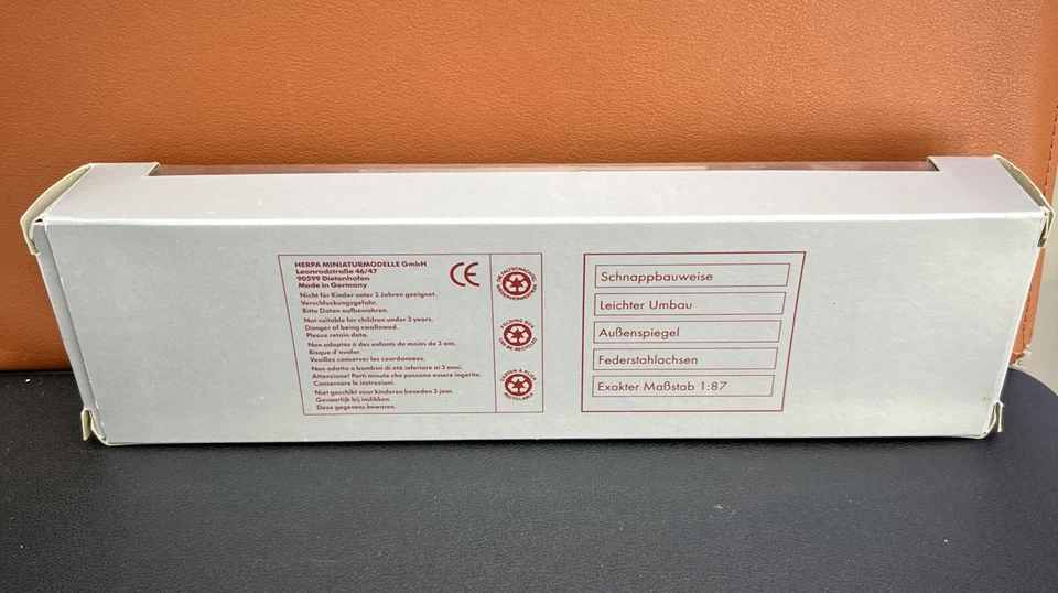 Herpa Volvo Nord Tank Truck 2387 Z2 - Image 4 of 4