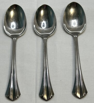 Three Oneida Deluxe Rushmore Stainless Flatware Soup Spoon/Place Spoon 6 5/8'' 