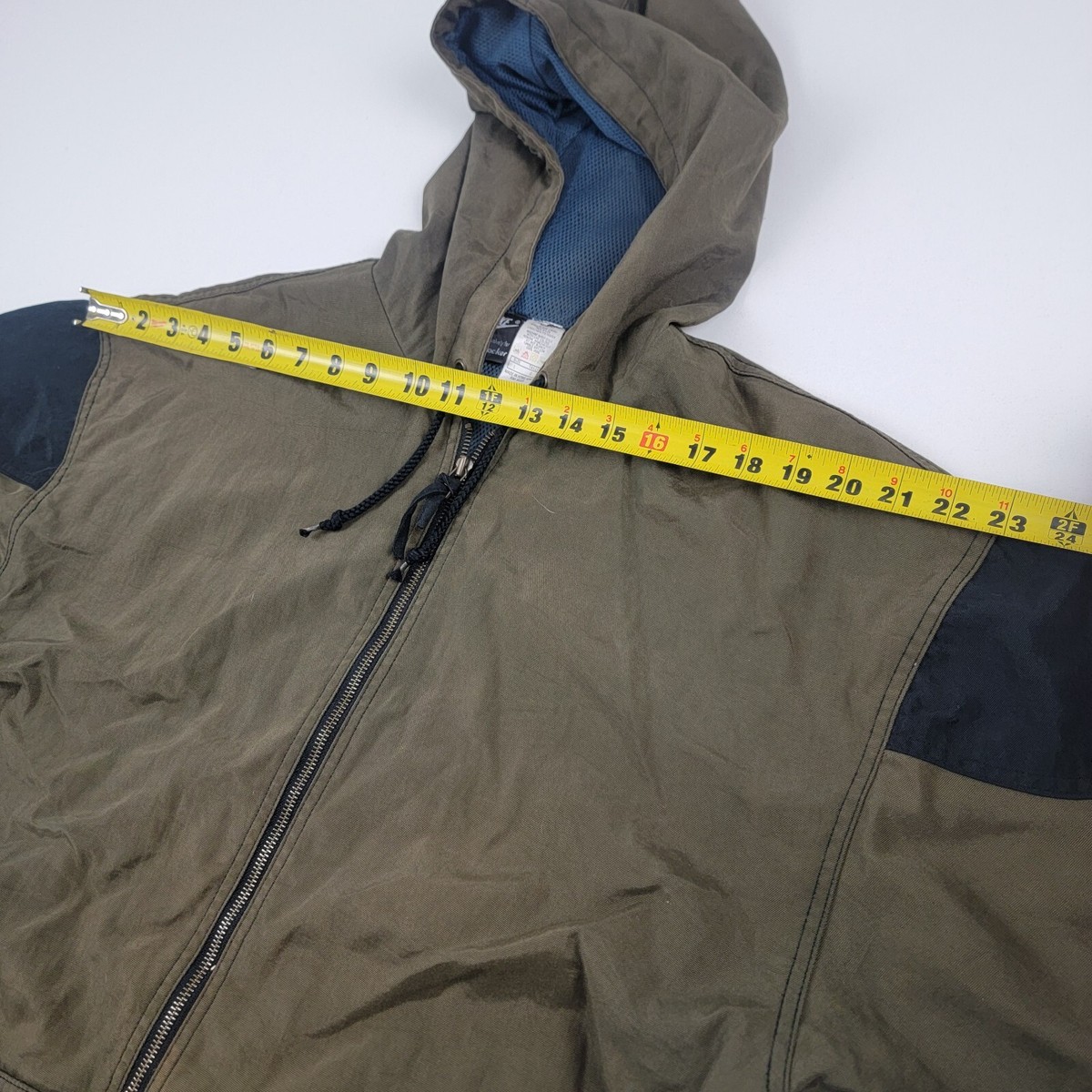 Nike Footlocker Vintage 90s 1/2 Zip Jacket Olive Brown Men's Nike Footlocker Vintage 90s 1/2 Zip Jacket Olive Brown Men's