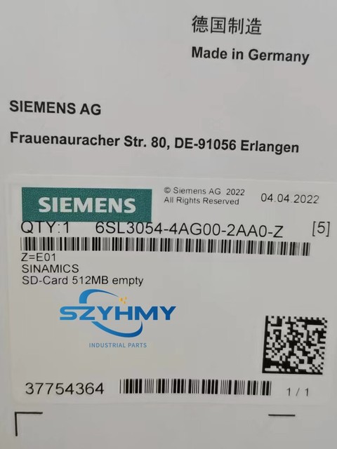 New in box Siemens 6SL3054-4AG00-2AA0 frequency converter storage card New in box Siemens 6SL3054-4AG00-2AA0 frequency converter storage card