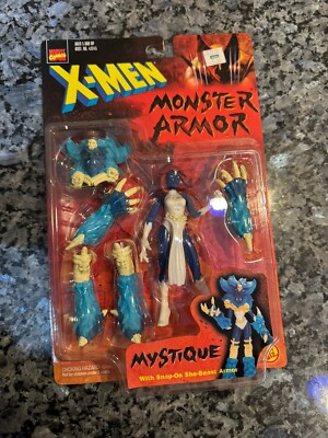 1997 ToyBiz X-Men Monster Armor Mystique With Snap-On She-Beast Armor Marvel-NEW