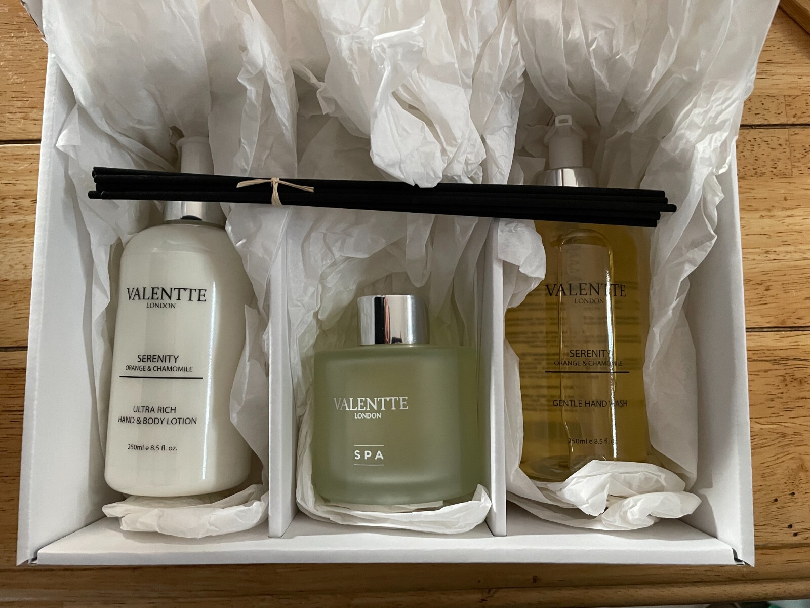 Valentte Home Fragrance Gift Set Orange & Chamomile Diffuser Hand Wash