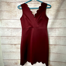 She + Sky Maroon Burgundy Scalloped Edge Sleeveless Bodycon Dress Juniors S