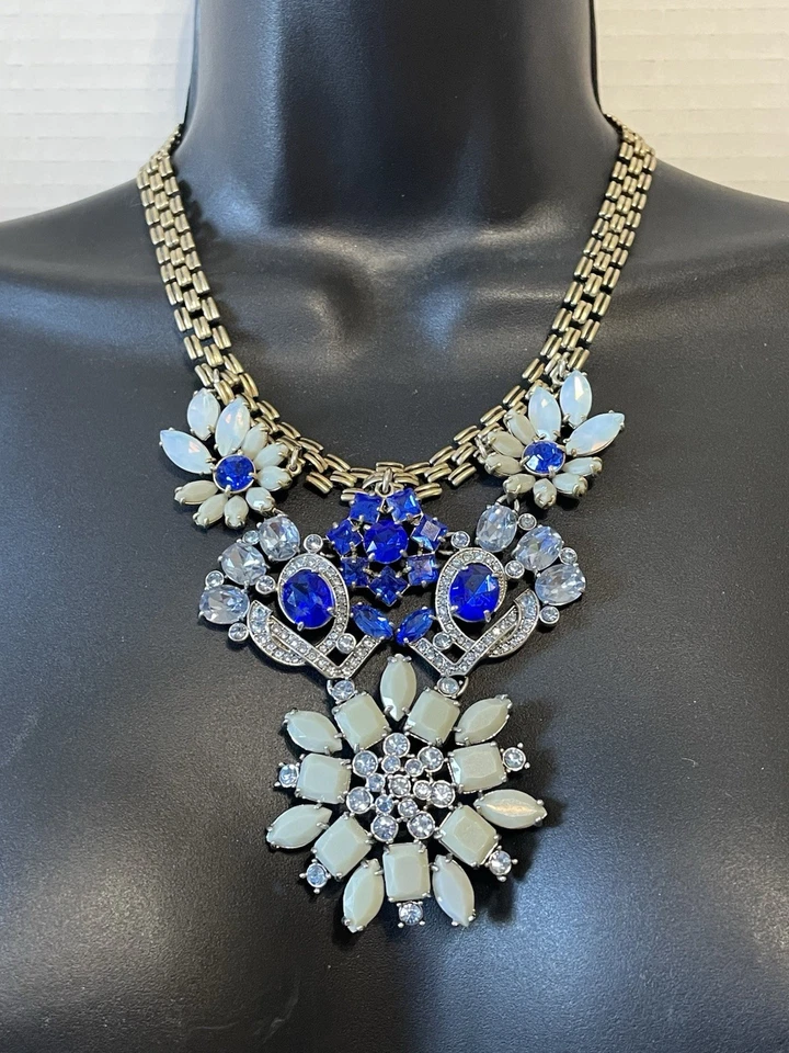 Collar Lulu Frost para J.Crew 100 años pieza llamativa estrás azul 