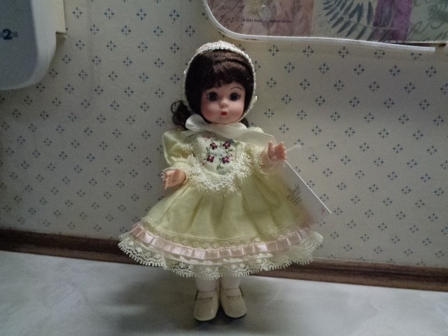 CUTE ORIG. 8" MADAME ALEXANDER VICTORIAN MARIGOLD DOLL W/ TAG