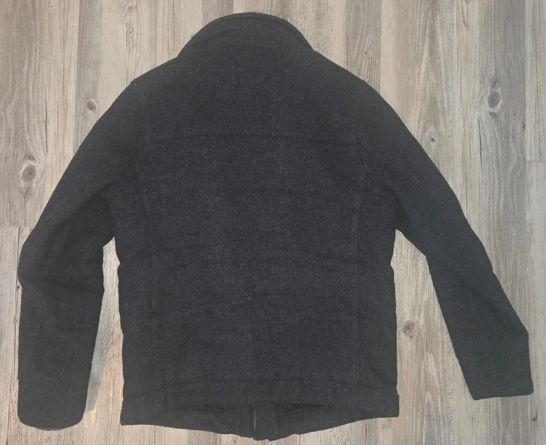 Abercrombie & Fitch Men's Jacket - product detail image 5
