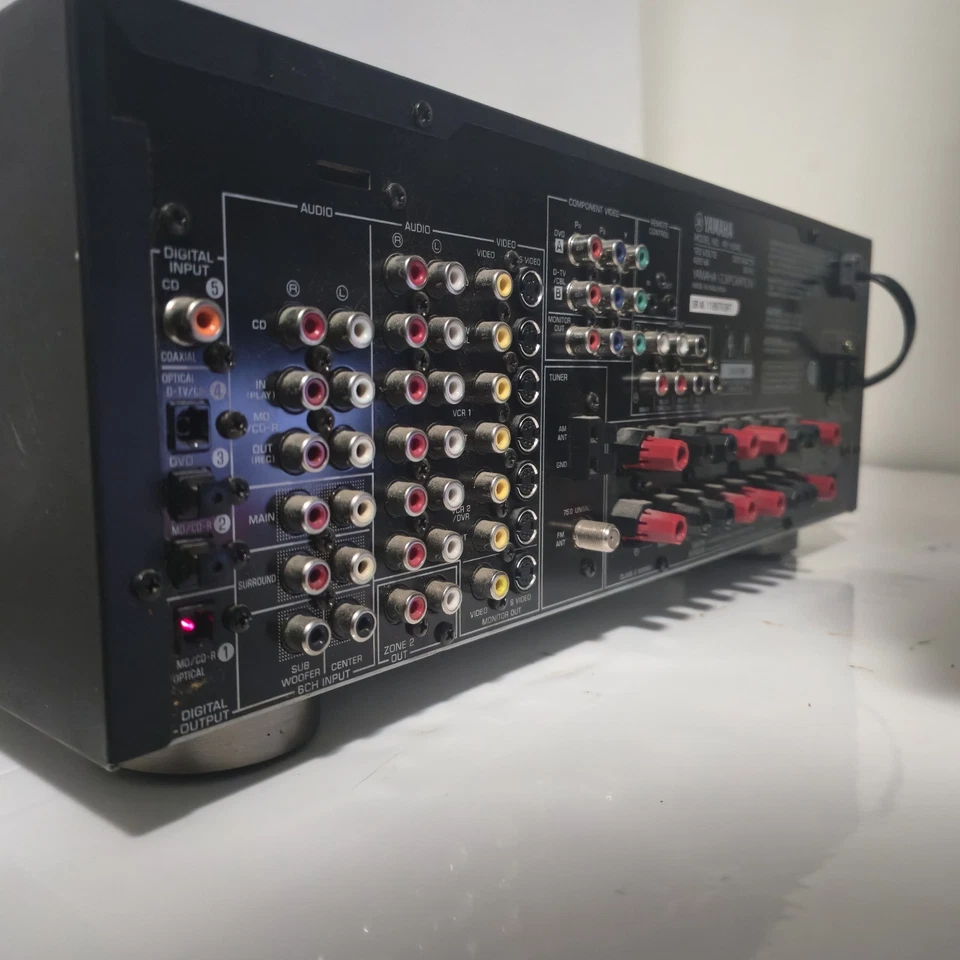 Yamaha RX-V640  Receiver 6.1 Channel Receiver - Image 4 of 4