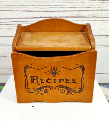Vintage Rustic Wooden Recipes Box by Western Woods 6'' L x 5.5'' T x 3.5'' W