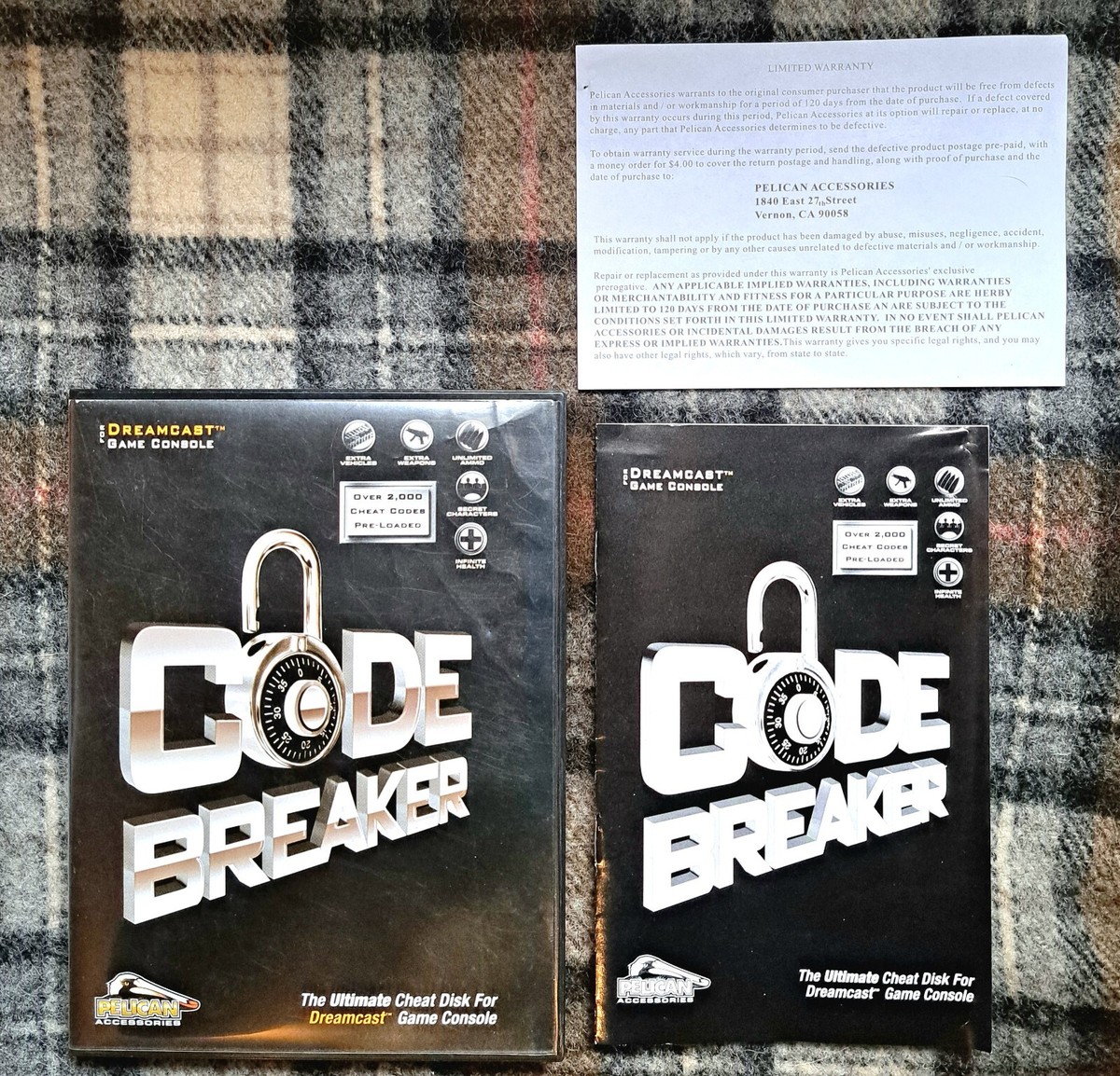 Codebreaker For Dreamcast: The Ultimate Cheat Disk [Pelican