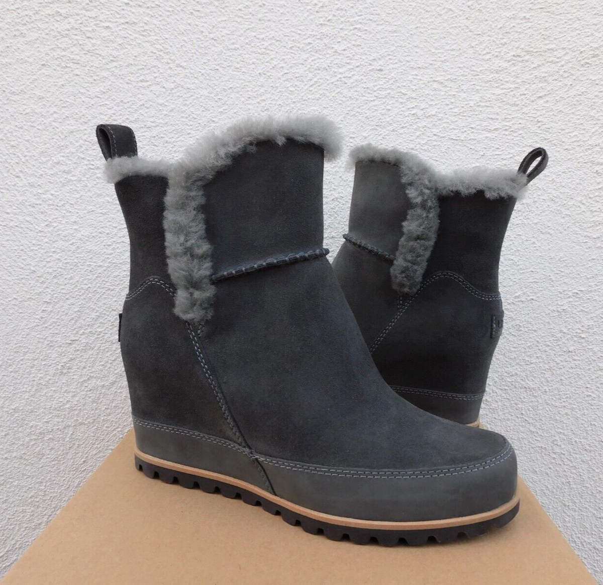 UGG MALVELLA CHARCOAL WATERPROOF SUEDE/ WOOL WEDGE BOOTS, US 12