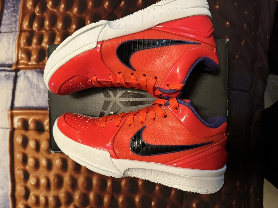 Size 4 - Nike Zoom Kobe 4 Protro x Undefeated Team Orange, Devin Booker 2019 - Image 2 of 4