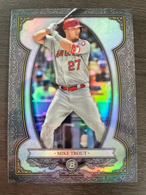 2019 Bowman Sterling Continuity Mike Trout #BS-20 Chrome Refractor SP