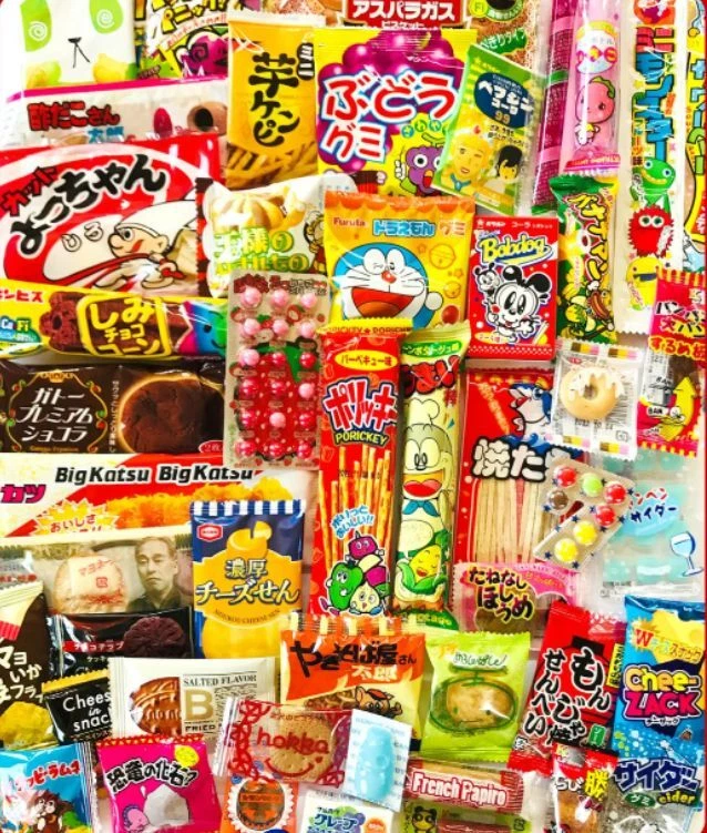 Assortiment de bonbons japonais et snacks Dagashi, 75 pièces