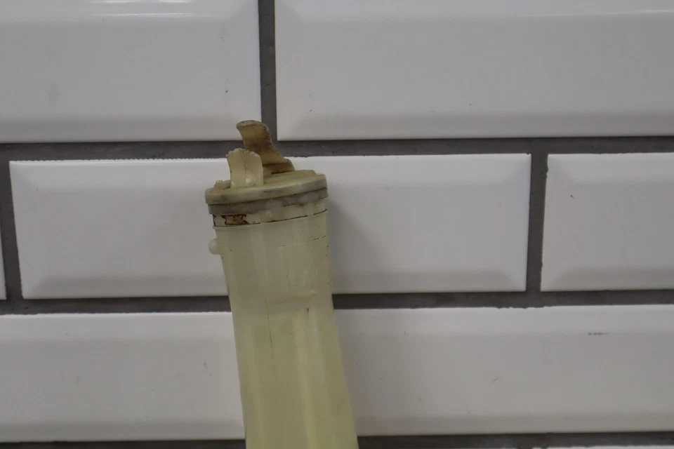 Toyota Supra 1986-1988 depósito de líquido para lavadora con bomba y tapa Foto 3 de 4