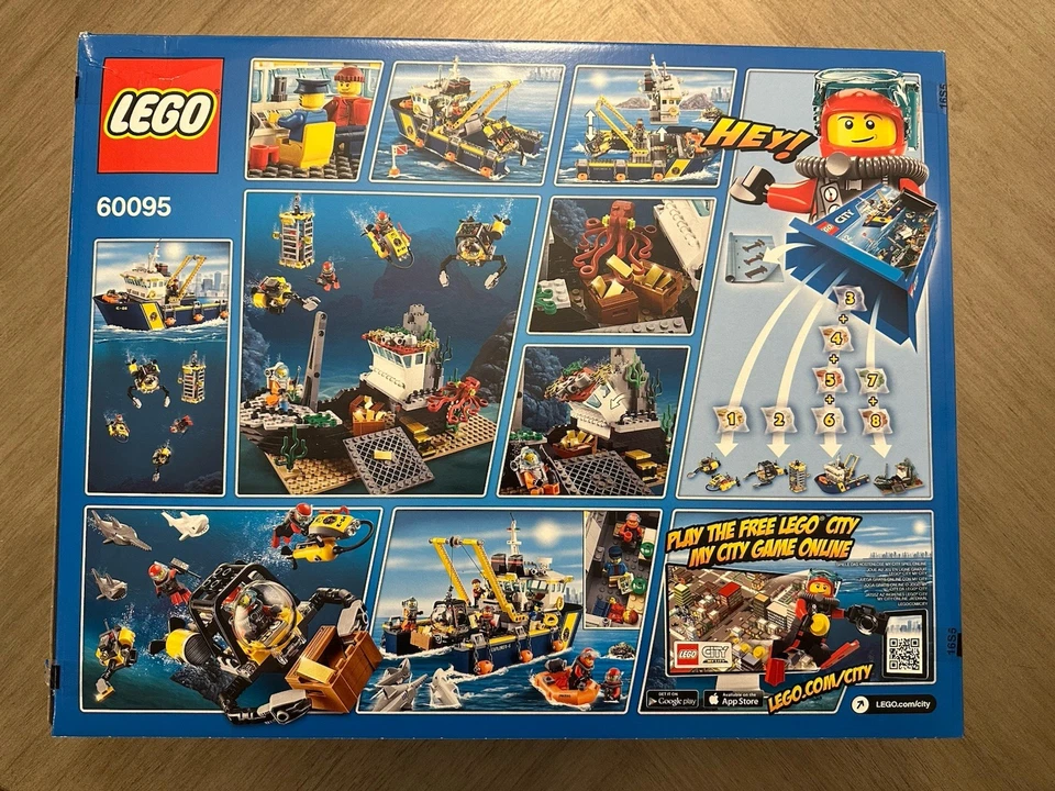 LEGO 60095 City Deep Sea Exploration Vessel New Sealed - One Seal Broken - Image 2 of 2