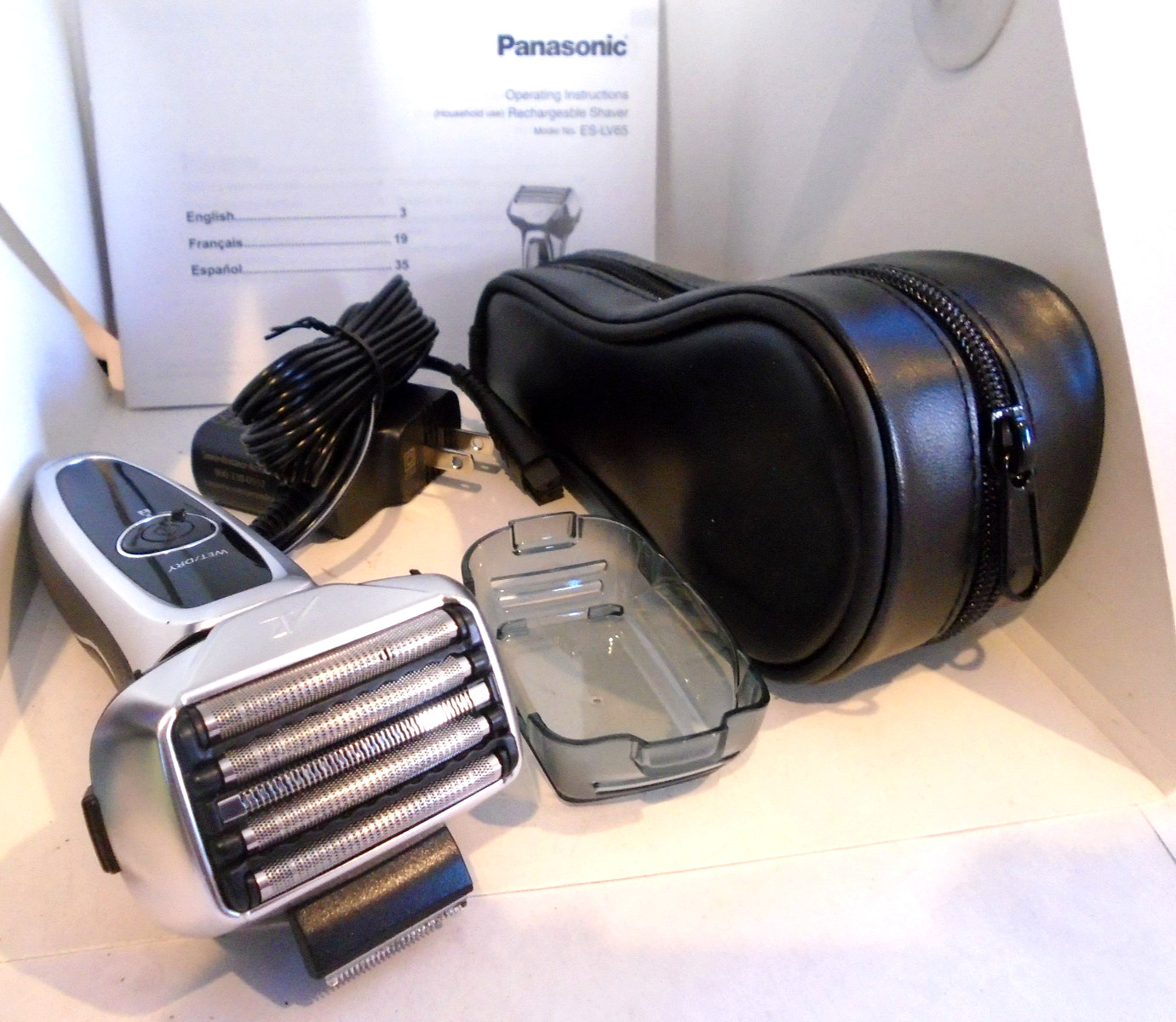 Panasonic ARC 5 Electric Rechargeable 5-Blade Cordless Shaver ES-LV65-S Wet/Dry