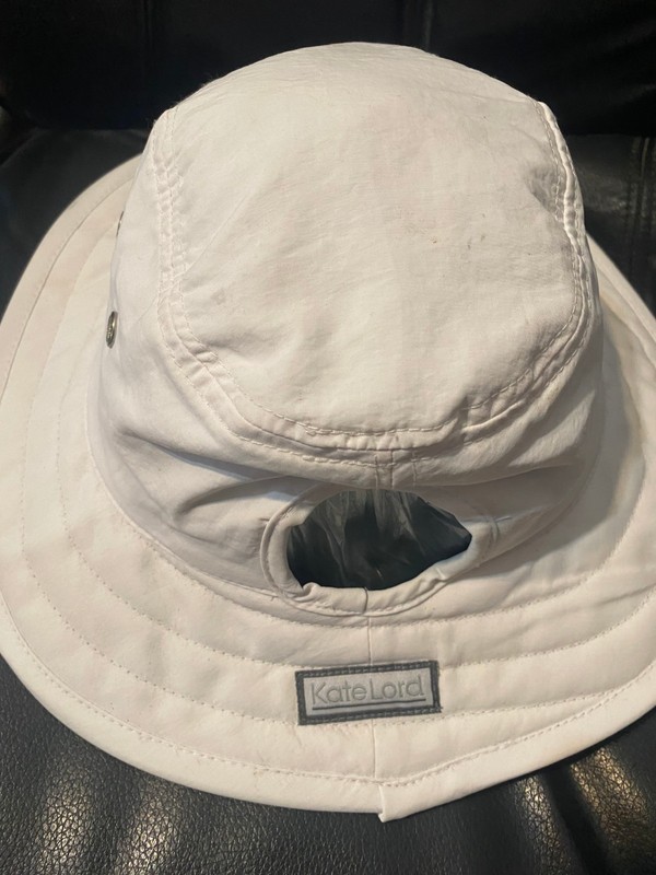 Ladies White Kate Lord WM Phoenix opening Wide Brim Bucket Hat
