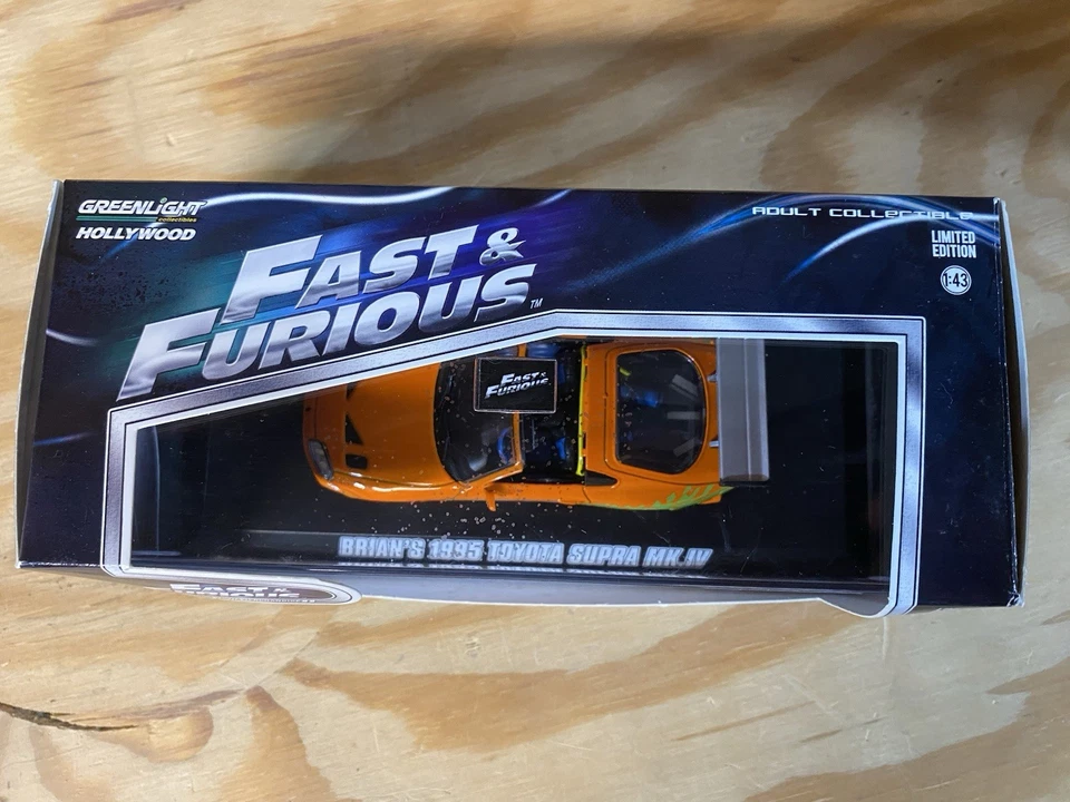 Toyota Supra MKIV Fast & Furious 1995 Brianlight Hollywood 1:43 Brian's Foto 2 de 4