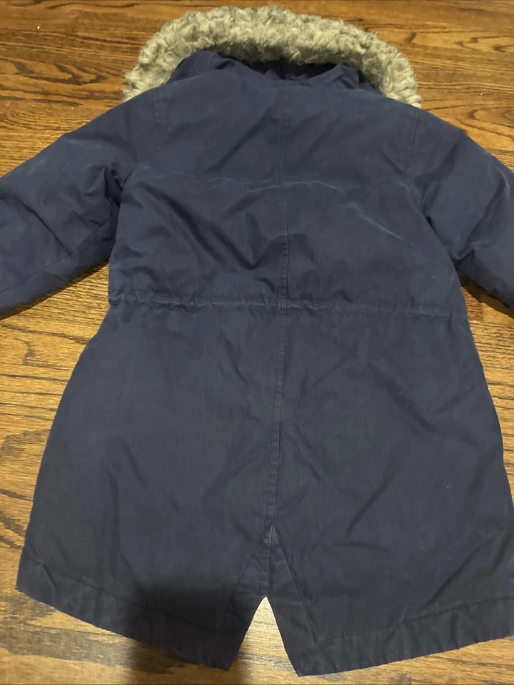 J. Parka Crew para niños azul marino cola de pez con PrimaLoft® talla 4-5 y talla 6-7  Foto 2 de 3