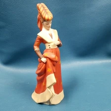 LENOX PORCELAIN CATHERINE FASHIONS OF HISTORY MEDIEVAL FIGURINE 6"