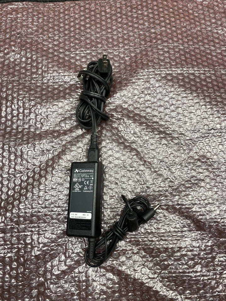 Used Gateway AC Adapter 19V 3.42A 65W ADP-65HB-AB - Image 2 of 4